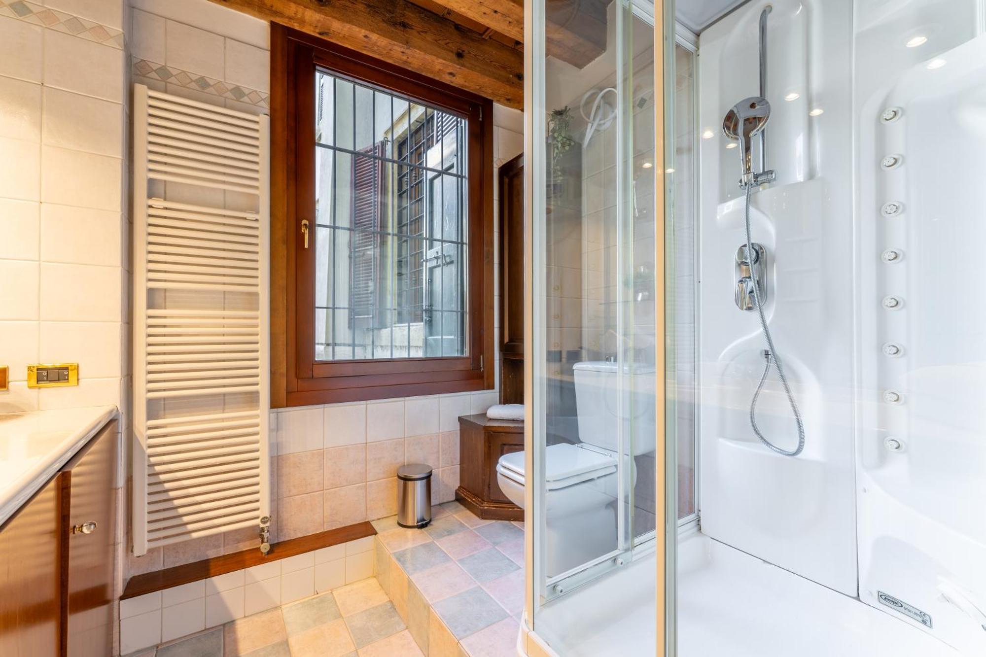 Sgarzerie Luxury Flat 2 Rooms 120Mq Verona Luaran gambar