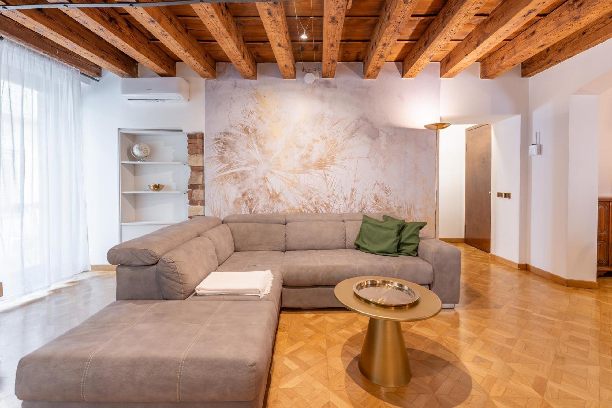 Sgarzerie Luxury Flat 2 Rooms 120Mq Verona Luaran gambar